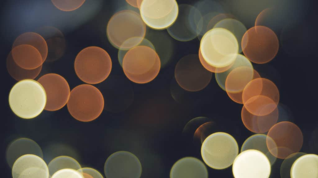 lightstock_108780_medium_beth